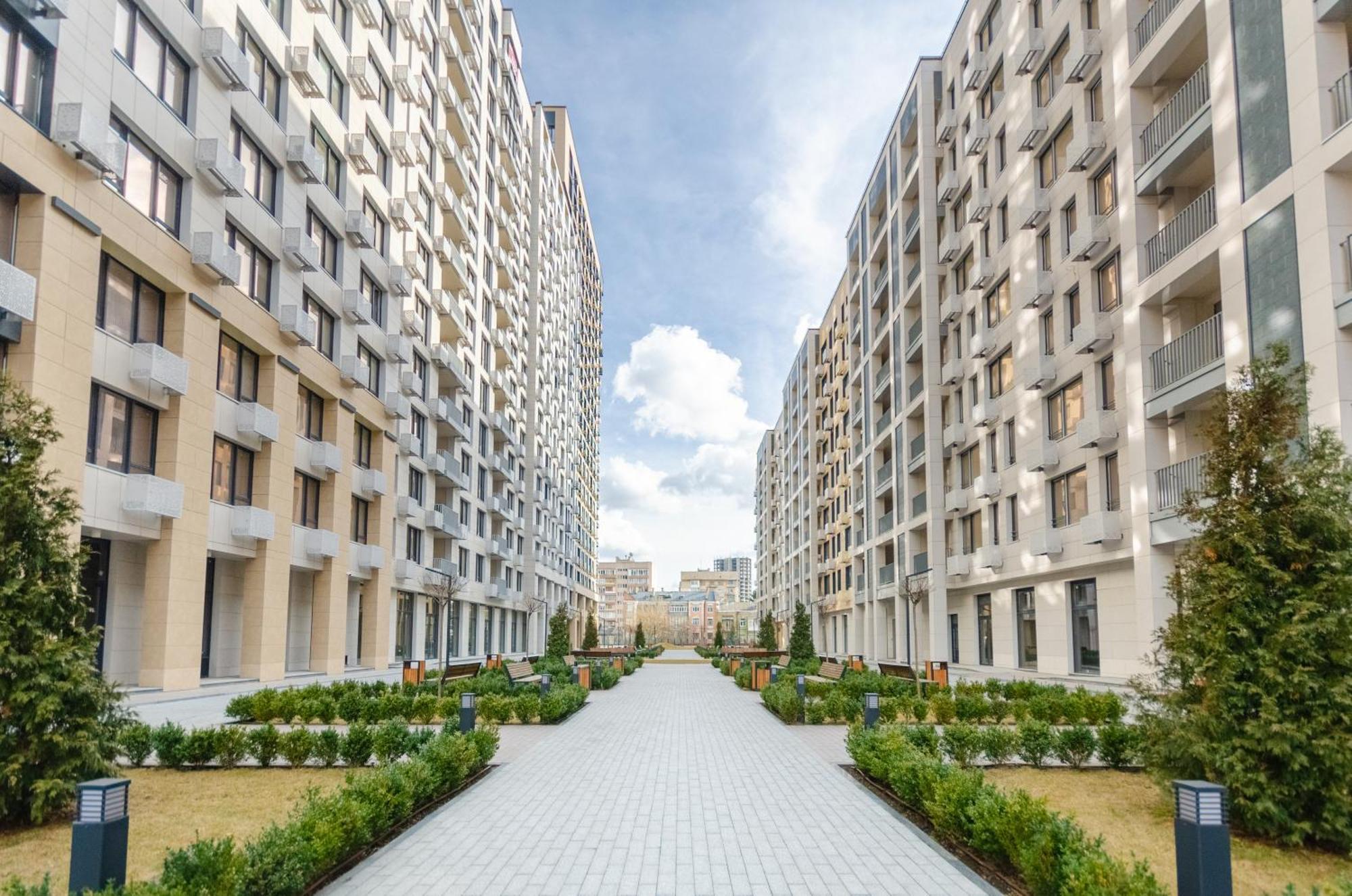 Petrovdom Apartments 04-166 In Rc "Yaroslaviv Grad" Bulvarno-Kudriavska 17 Kijów Zewnętrze zdjęcie